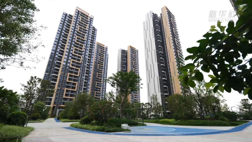 库里4000记三分倒计时,香港澳门正版资料2025年资料,完美答案解释落实_储蓄版V14.69